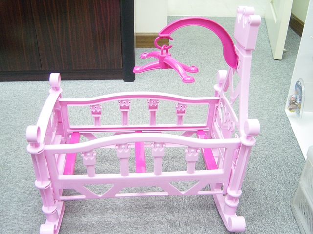 K6020 PLASTIC BABY BED