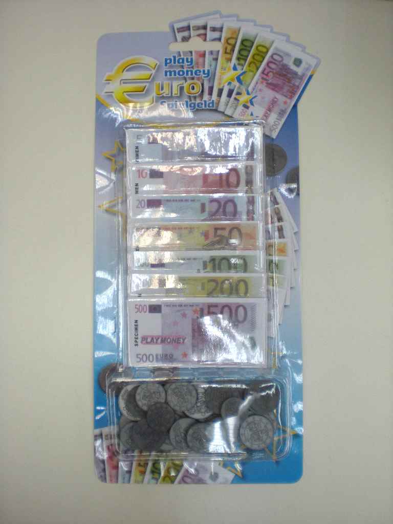 K6105 PLASTIC EURO PLAYING MONEY