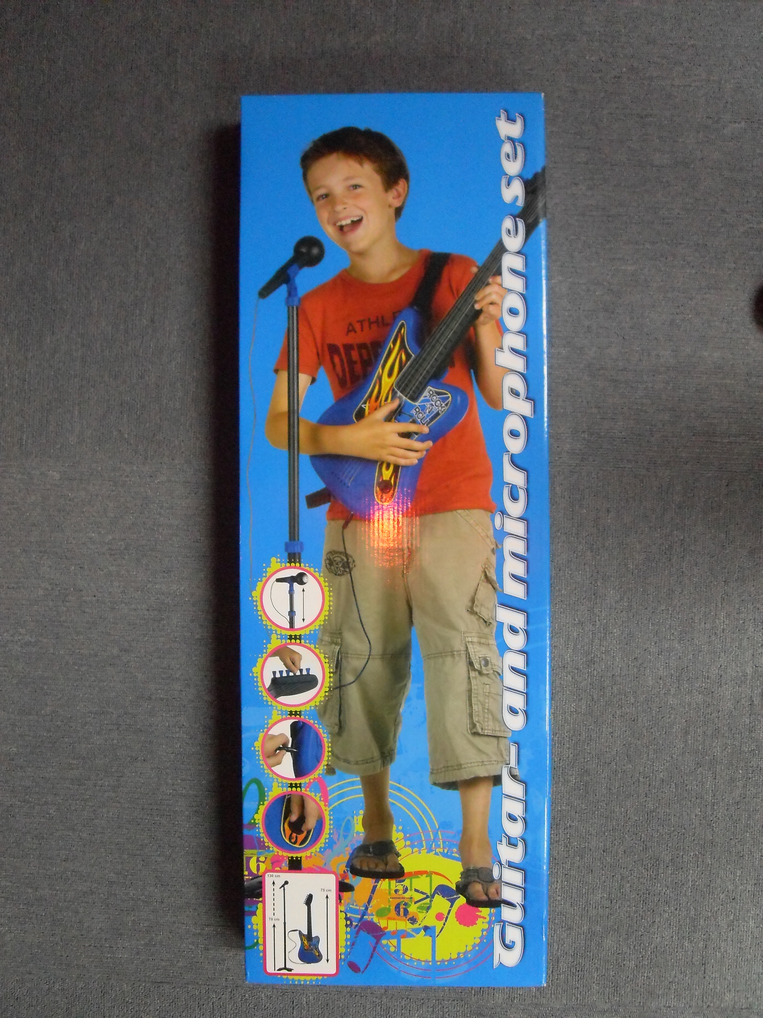 K6108 guitar - and microphone set